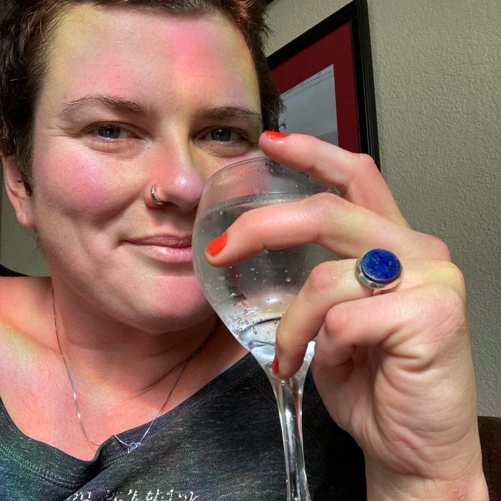 Meet your Posher, Lydia joy